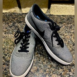 Nike SB grey and black sneakers men’s size 13